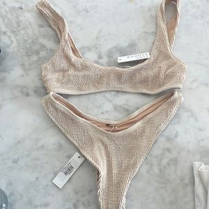 Brand new Ecle (formerly Wanderlust) size medium bikini (tags still on!)